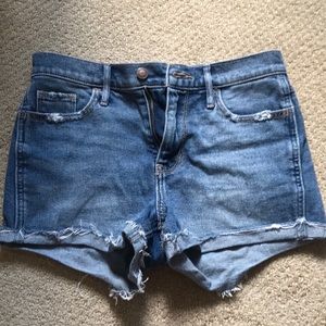 Hollister high rise short short